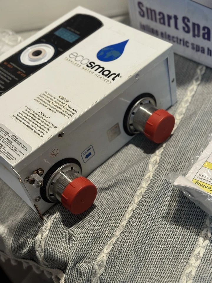 Calentador de spa eléctrico EcoSmart Smart 11 - Blanco - 12 x 10,5 x 4,75 - Muy usado Foto 3 de 4