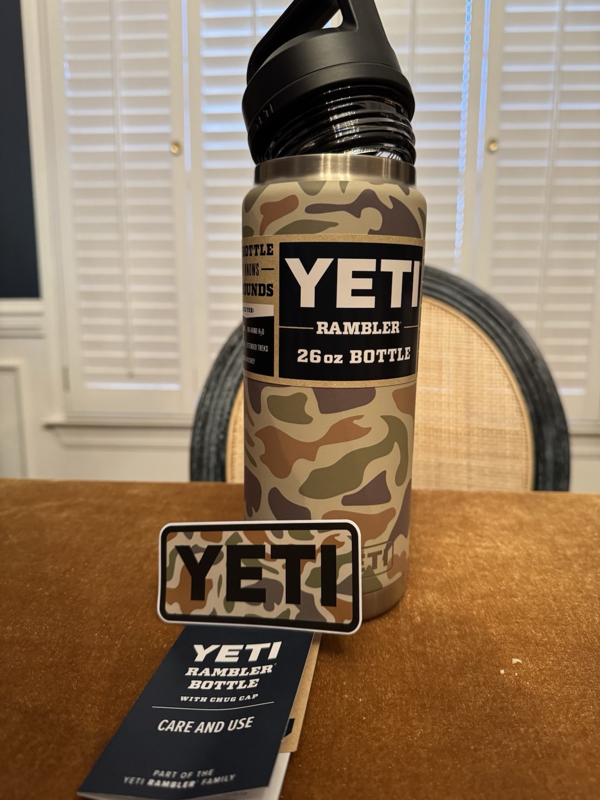 New Yeti Rambler 26oz Tan Camo Bottle with Chug Cap Limited Edition