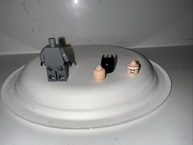 Lego Batman 2006 Classic Batman Dark Bluish Gray Suit BAT024 7884, 7886, 7888 