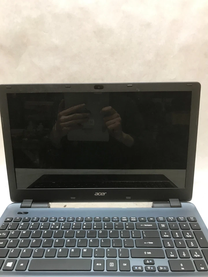 Acer E571 15" Laptop E5-571-56UQ *Unknown Specs* For Parts/Repair POWER DEAD -DW - Image 2 of 4