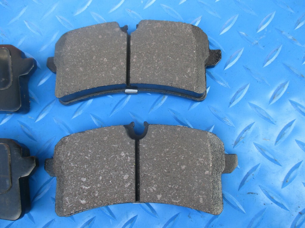 Bentley Mulsanne rear brakes brake pads #6554