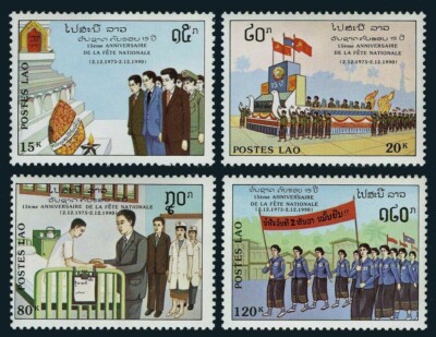 LAOページ Laos 990-993, MNH,Republic, 15th Ann. 1990. Placing flowers