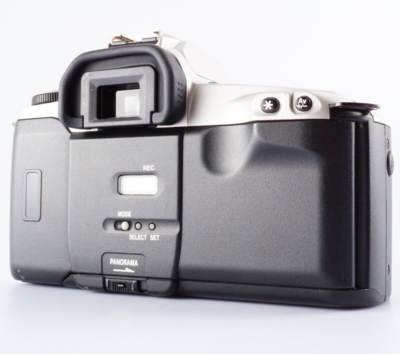 Canon EOS Kiss X5/Canon EF 28-80mm Ⅳ Canon EOS Kiss X5 Digital SLR Camera with EF 28-80mm Standard Lens