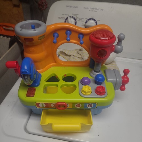 Huile Workbench music For Toddler  Missing Hammer other tools 