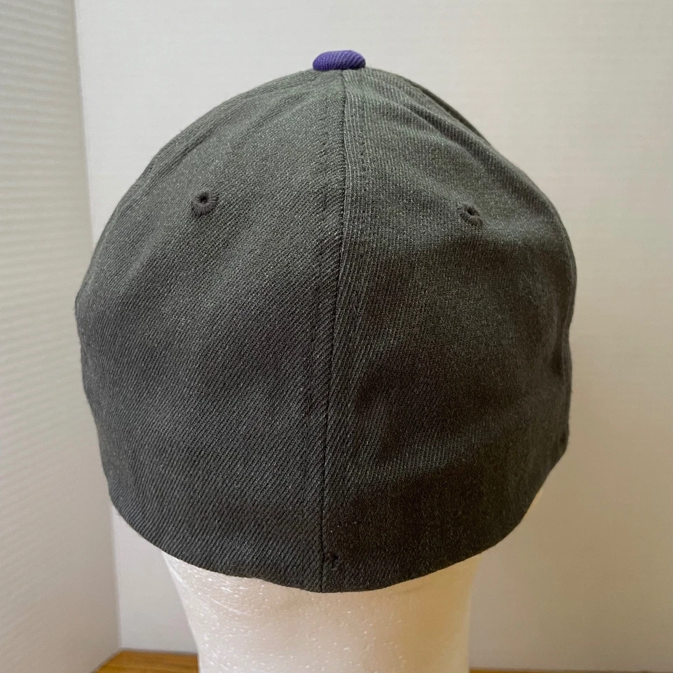 Volcom Flexfit Hat Cap Men's L-XL Grey & Purple Logo Wool Blend Stretch Skater - Image 4 of 4