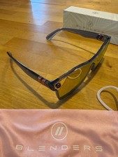 Blenders Sunglasses- Dakota Mist- Color Crystal Grey/Pink