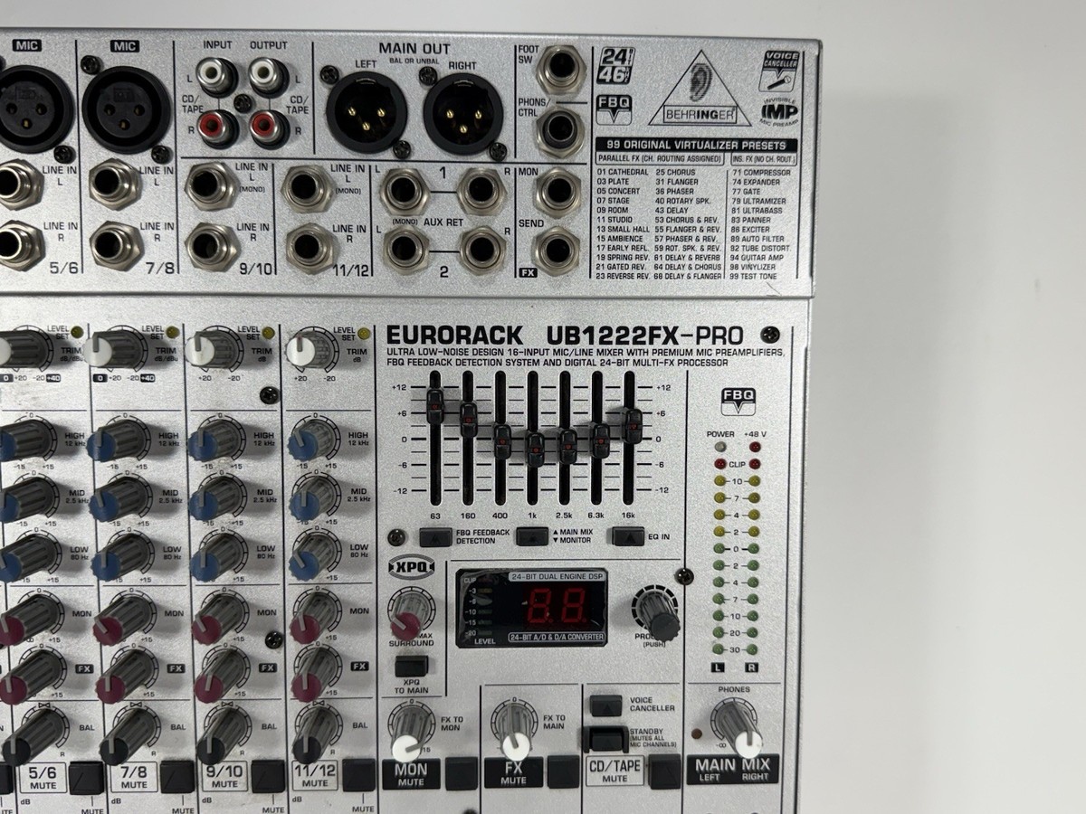 Behringer Eurorack UB1222FX-PRO 16-Input Mic/Line 12-Channel Mixer