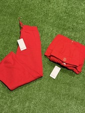 Lululemon Women s Red Scuba Set With Gold Zipper. Size 8