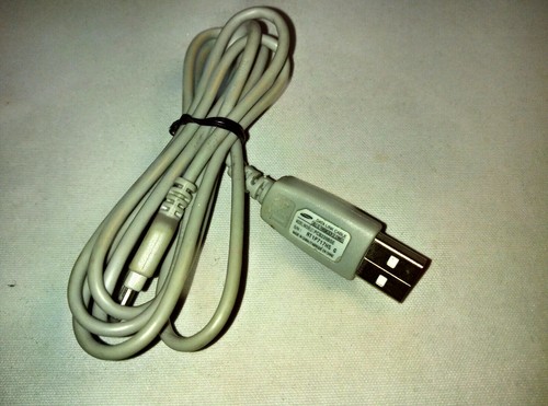 Samsung Data Link Cable PCB220BSE Cable Usb pour telephone portable Envoi rapide