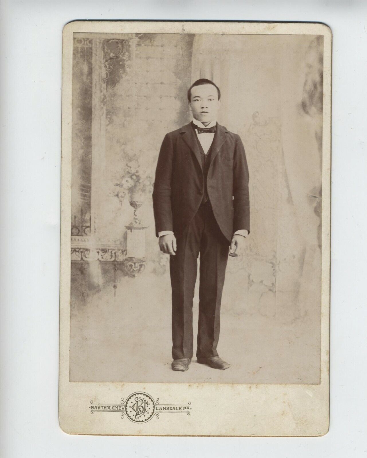 FANTASTIC CABINET CARD CHINESE AMERICAN ASIAN BUSINESSMAN LANSDALE PA VICTORIAN