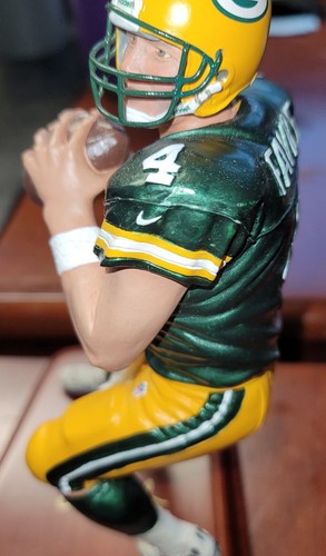 Brett Favre GB Packers NFL Figurine 8.5”- Danbury Mint with RC, Bear & Team Toy - Picture 12 of 22