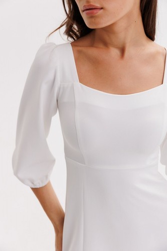Elegant White Midi Dress - Perfect for Engagements and Bridal Photoshoots - Picture 3 of 12