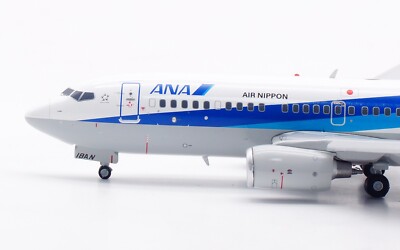 JC Wings 1:200 ANA Boeing B737-700 Diecast Aircraft Jet