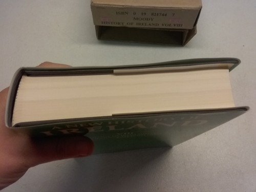 A NEW HISTORY OF IRELAND VOLUME VIII HARD COVER T.W.MOODY A CHRONOLOGY OF IRISH - Picture 5 of 23