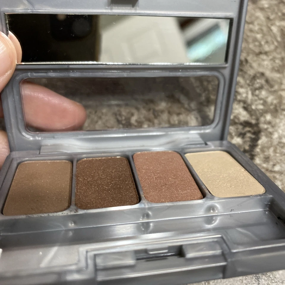 PHYSICIANS FORMULA Matte Collection Quad Eyeshadow Metallic Nudes (Read) - Image 4 of 4
