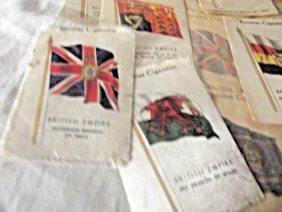 A Collection of 24 Antique 1930s Kensitas Cigarette  Silks Flags of the World - Image 4 of 4