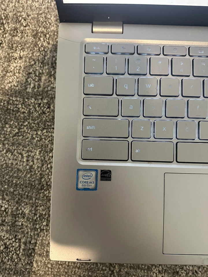 ASUS Chromebook C425 Clamshell 14" C425TA-DH384 Silver - Image 4 of 4