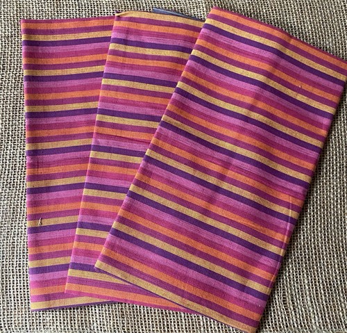 Lot Of 3 Gorgeous Cotton Quilt Fabric - 1 1/2 Yards - Colorful Stripes - Picture 3 of 6
