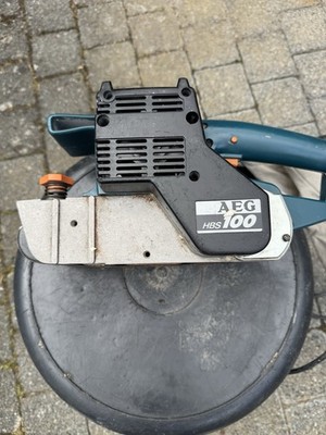 AEG- HBS- 100/1010W Bandschleifer mit Staubabsaugung
