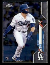 2020 Topps Chrome #148 Gavin Lux Rookie Card Los Angeles Dodgers. rookie card picture