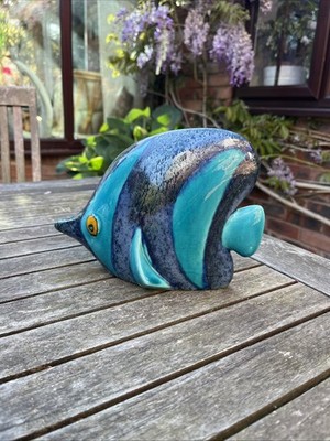 FISCH FIGUR KERAMIK AQUA BLAU TÜRKIS das Design Zentrum 21cm x 15cm