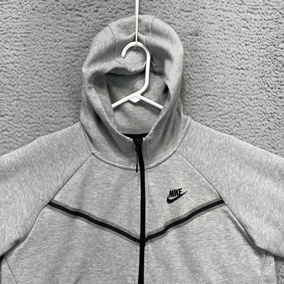 Nike Tech Fleece Hoodie Womens Large Gray Full Zip Athletic Jacket CW4298-063 - Image 3 of 4