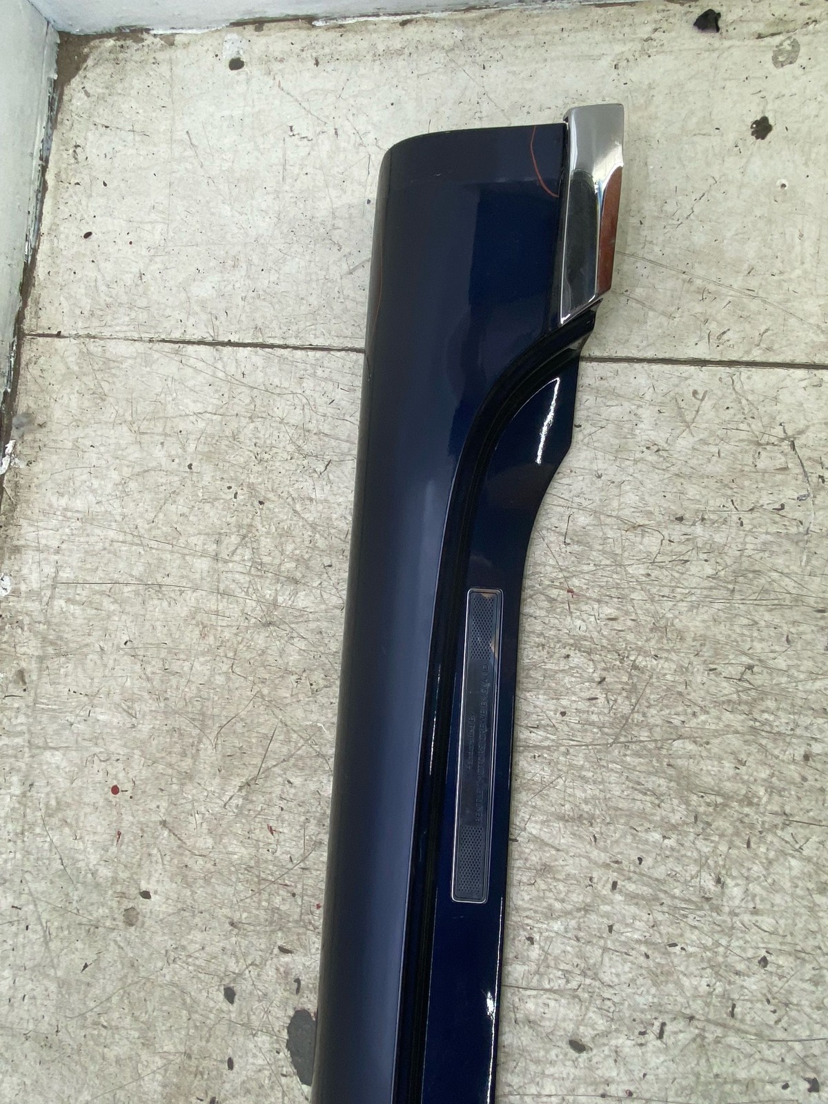 2010-2020 BENTLEY MULSANNE OEM RIGHT SIDE SKIRT ROCKER MOLDING TRIM COVER PANEL