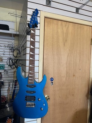 Stagg STF-60 Strat Style Electric Guitar In Blue
