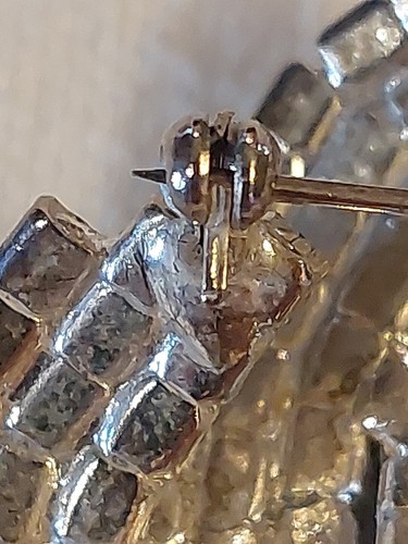 Vintage Elegant Large Swirl Starburst Rhinestone Pin Set In Silver Tone Brooch - Picture 4 of 10