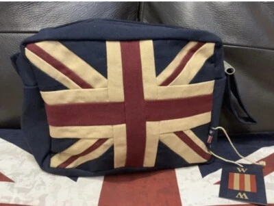 ROYAL Union Jack Kulturtasche von Woven Magic Tea Dyed