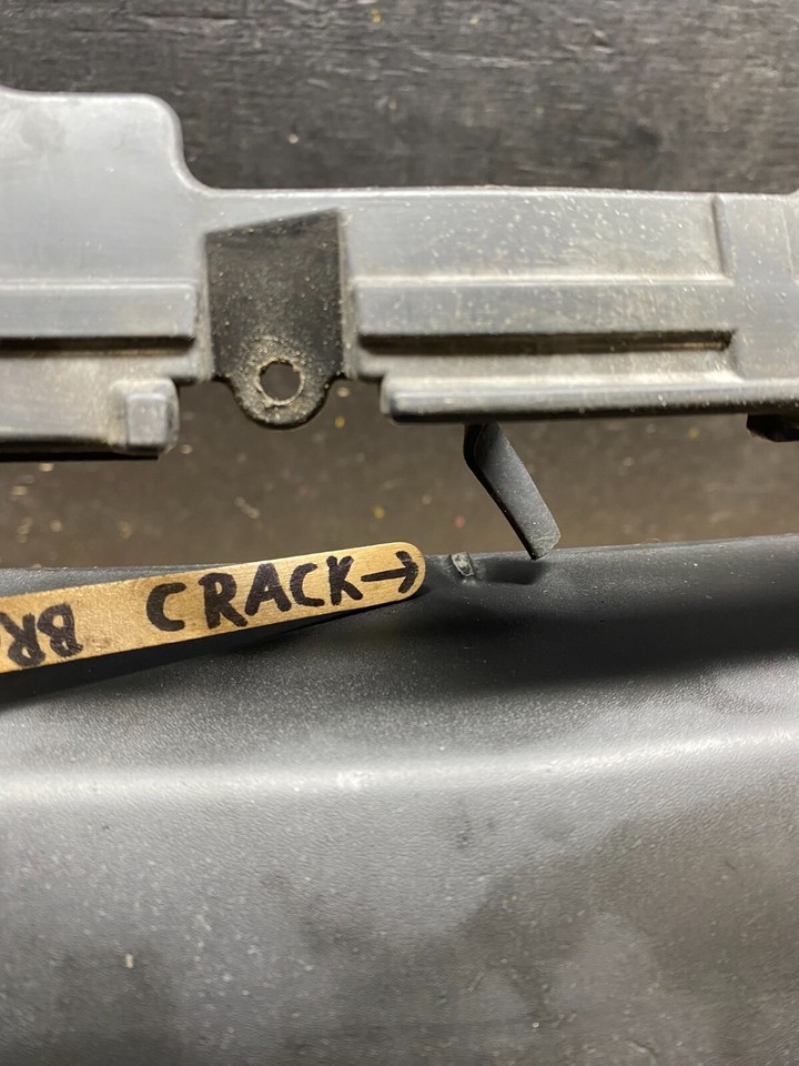 2010 to 2011 Mazda 3 Front Bumper Grille BBn2501t1 C8140 eBay