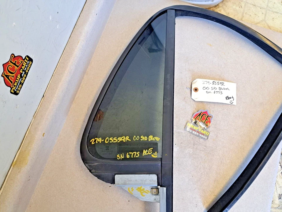95-05 Chevy Blazer S10 S15 98-00 Envoy 96-01 Bravada Passenger's Rear Vent Glass Foto 2 de 4