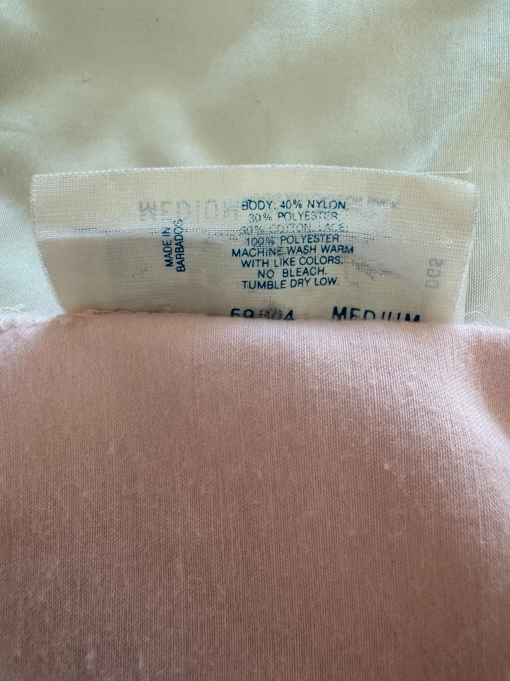 Camisón vintage de encaje rosa Lily of France manga larga ropa de dormir nailon mediano Foto 4 de 4