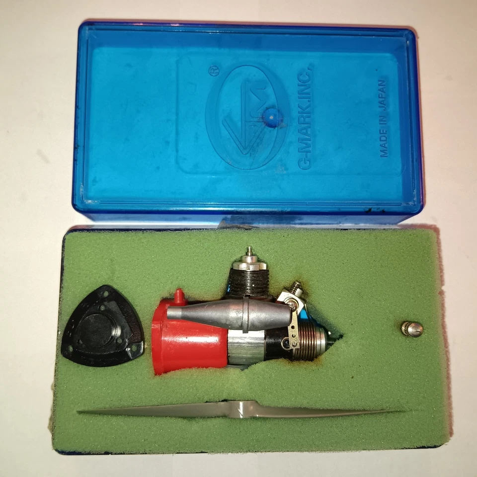 Rare 1970's G-MARK .03 RC model plane glow engine with all accessories, in box. - Image 2 of 4