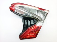 81580F4010 RÜCKLEUCHTE INNEN RECHTS / 414396 FÜR TOYOTA C-HR _X1_ 1.8 HYBRID
