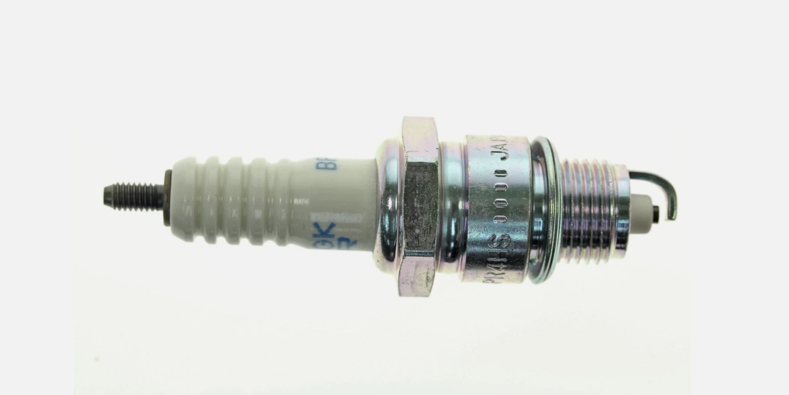 1985-2016 Honda OEM Spark Plugs QTY 10 BPR4HS-10 NGK 98076-54917