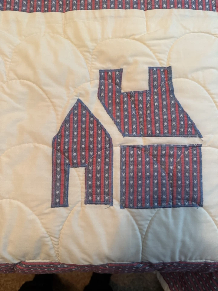 Colcha costurada para máquina Heart & Home 87 de comprimento X 79 de largura - Imagem 2 de 4