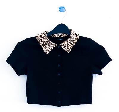 Shein geknöpftes Crop Top Style schwarz Top Leopardenmuster Kragen klein Weihnachten