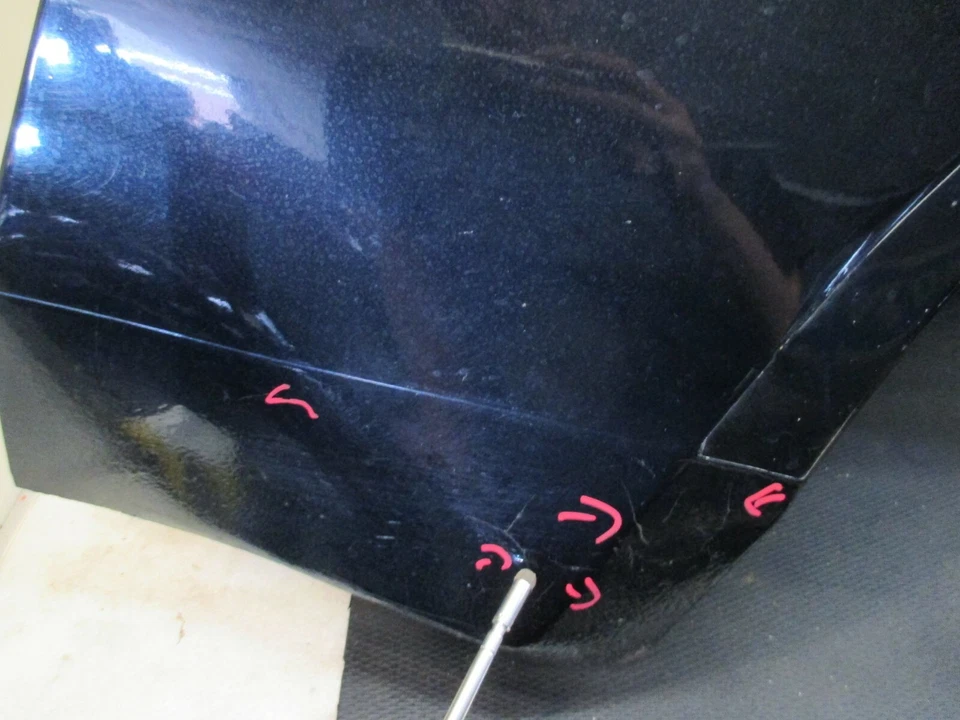 Porsche 944 1986 base 2,5 pasajeros guardabarros delantero moldeado (L041-negro) defectuoso Foto 4 de 4