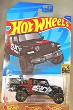 2022 Hot Wheels #26 Baja Blazers 4/10 '20 JEEP GLADIATOR Black w/Black Beadloc 