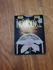 Vintage Sheer Indulgence Size 2 Dove Gray Control Top