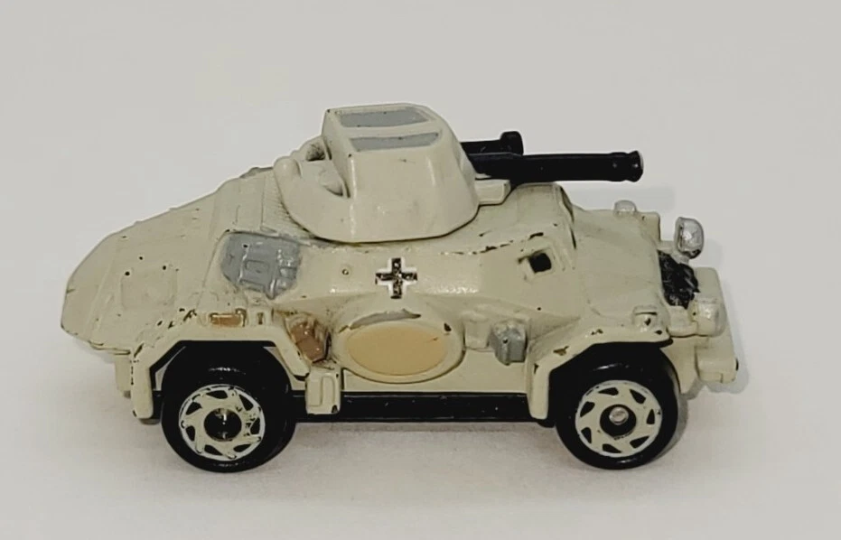 Micro Machines WWII German Armored Leichter Panzerspähwagen - Image 2 of 4