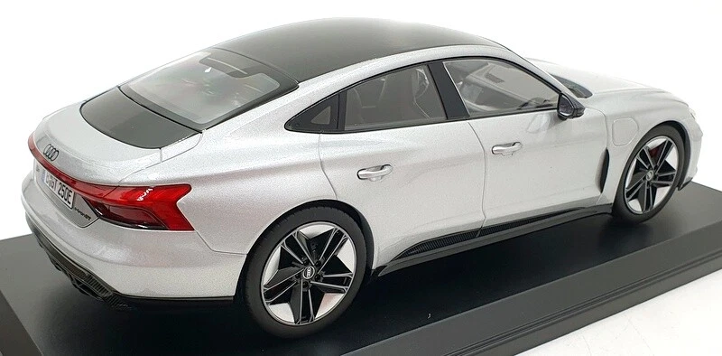 Norev 1/18 Scale Diecast 188381 - Audi RS e-tron GT 2021 - Silver - Image 2 of 4
