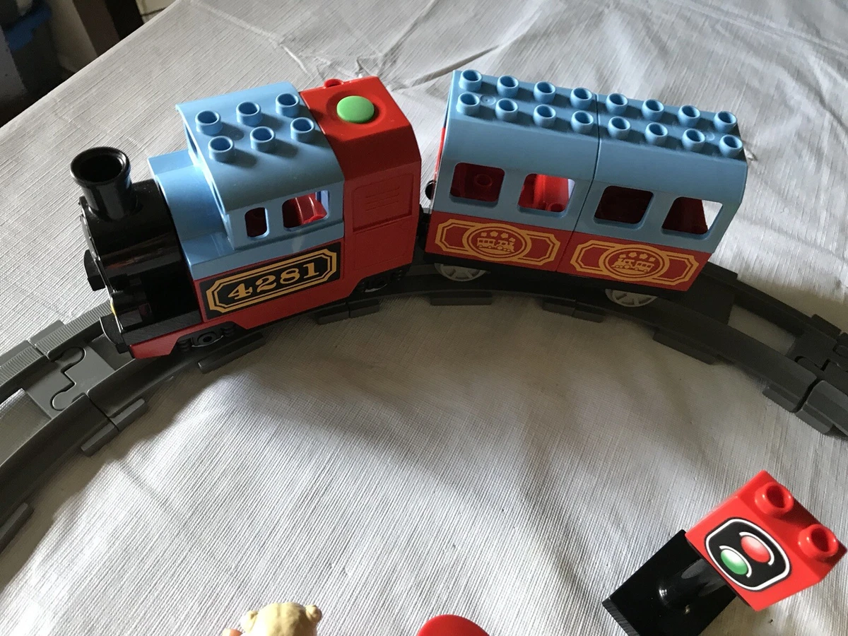  LEGO Duplo 10506 Track System Train Accessory Set : Toys & Games