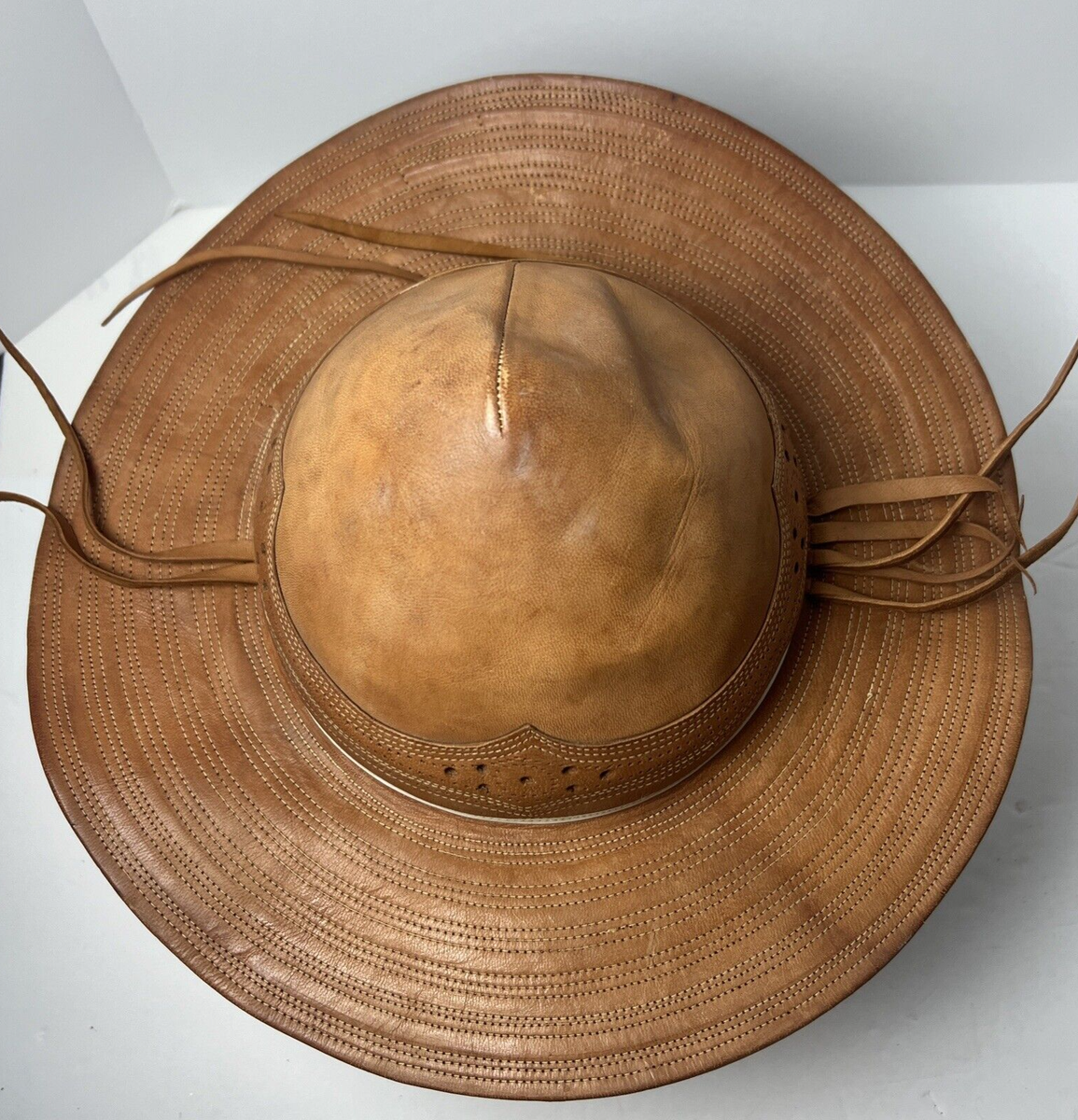 Stylish Vintage Homemade Tan leather Women\'s Hat Vintage 1970 main image 3