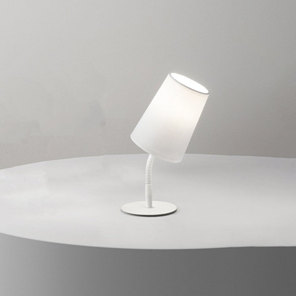 Lampada Scrivania Bianca Mash: Luce E14 per Studio e Relax