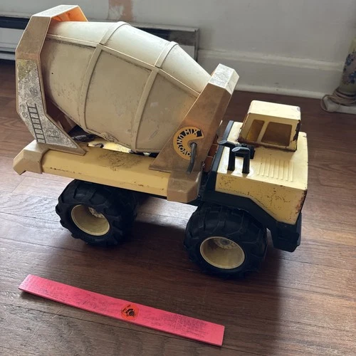 Vintage Tonka Toys Large Cement Mixer Truck