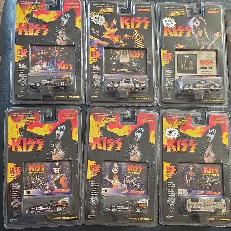 Kiss Diecast  Lot Of  12 Cars