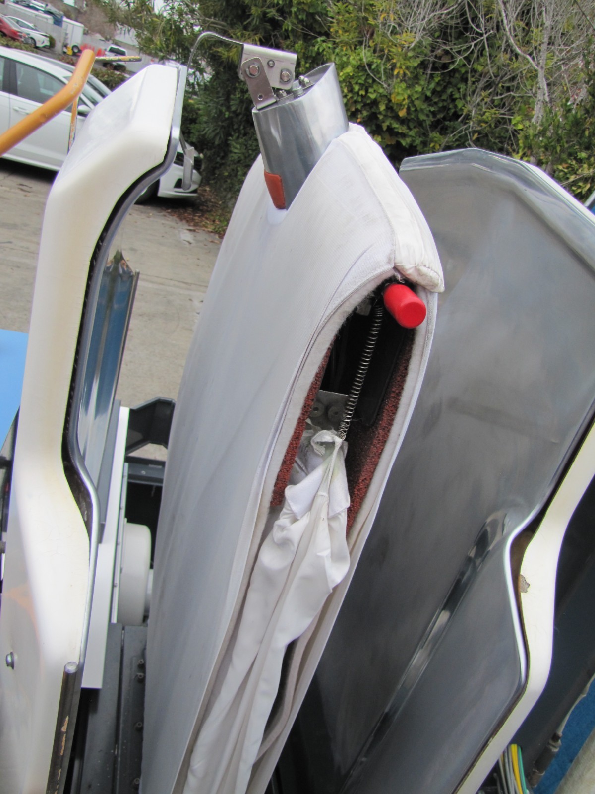 Itsumi BT-100A Single Buck Body & Sleever Dry Cleaning Machine 220V 3 Phase