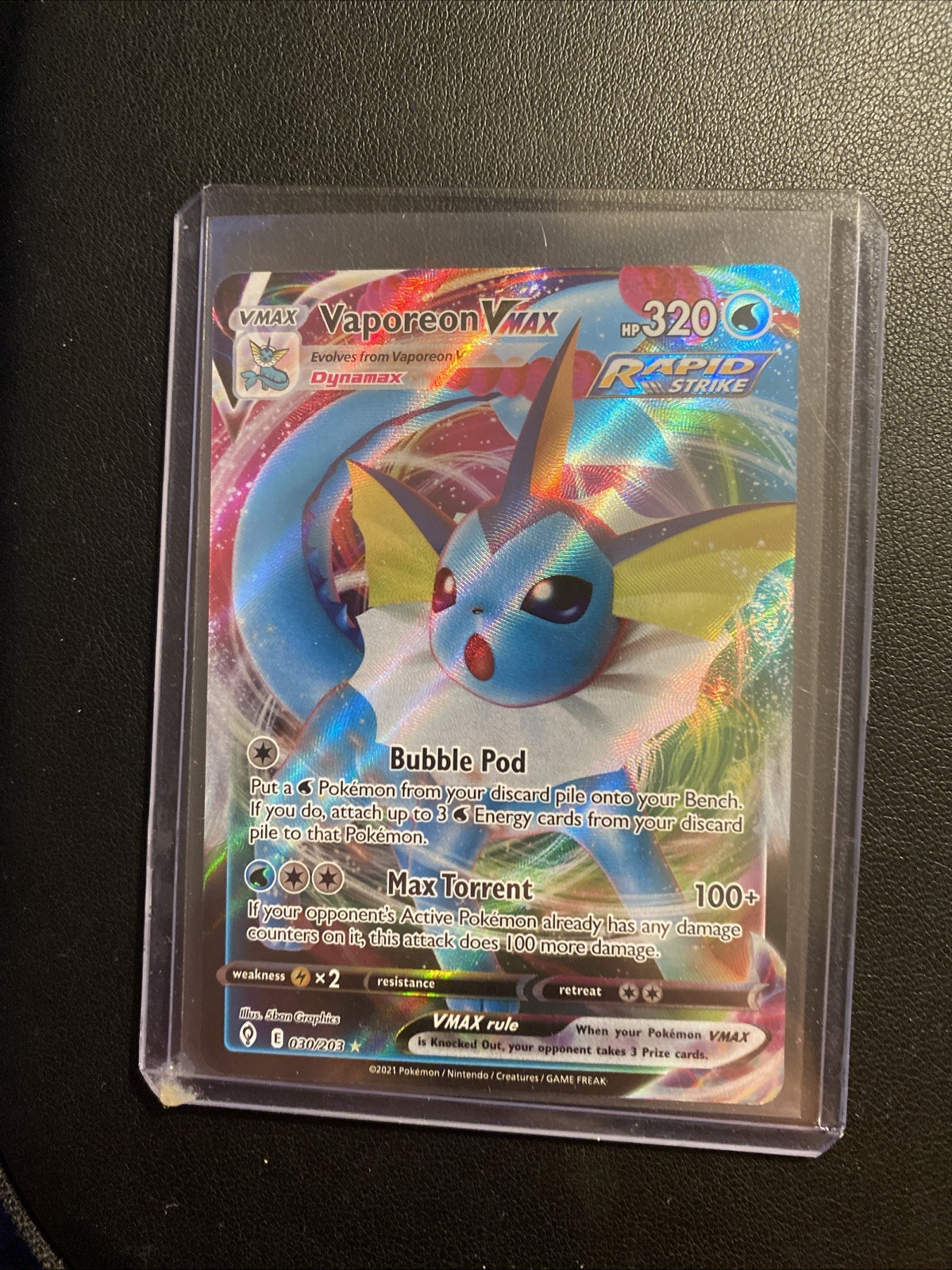 Pokémon TCG Vaporeon VMAX SWSH07: Evolving Skies - NM/Mint  030/203